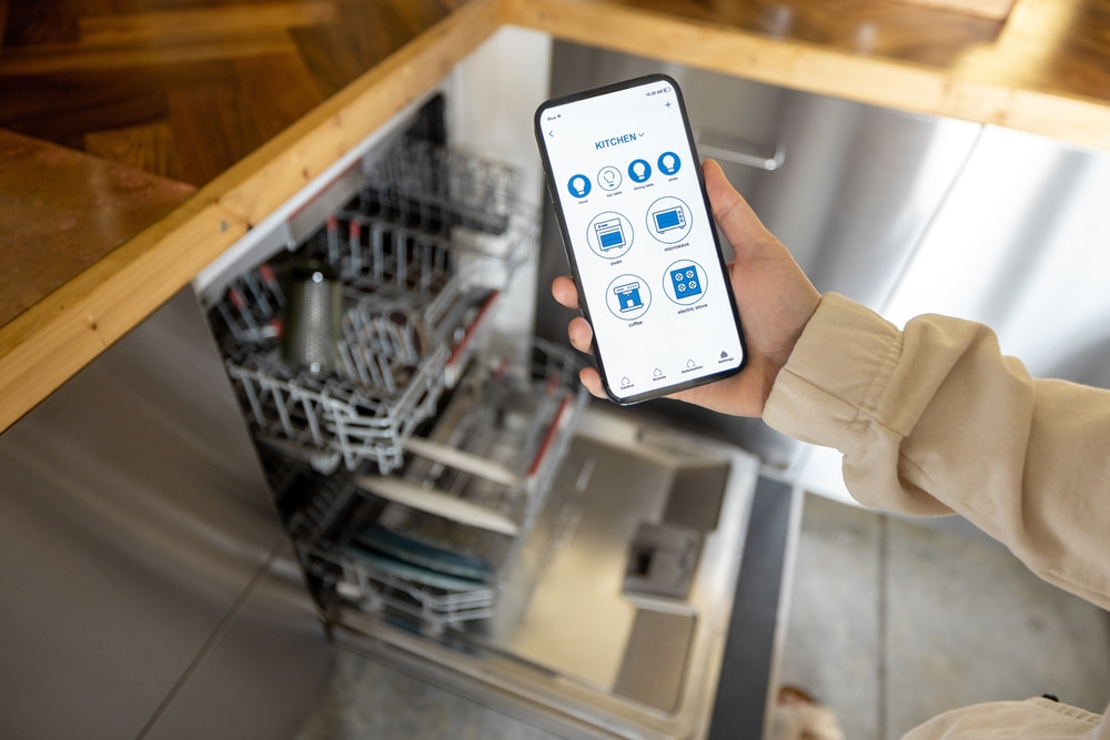 how-can-technology-improve-the-efficiency-of-housekeeping-operations